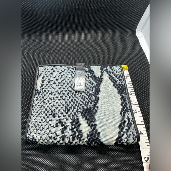 Gucci Canvas Snakeskin Print/Leather Bifold Wallet - Picture 8 of 8